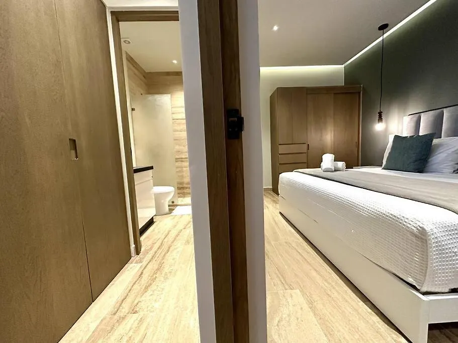 Musa Del Carmen By Solmar - Rooftop Pool & Bar By Solmar Rentals Playa del Carmen Apartment